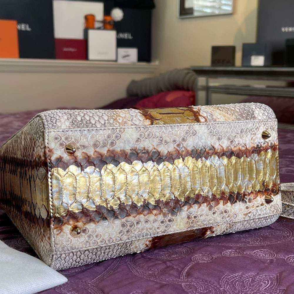 Gorgeous Python Lady Dior New. - Picture 5 of 7